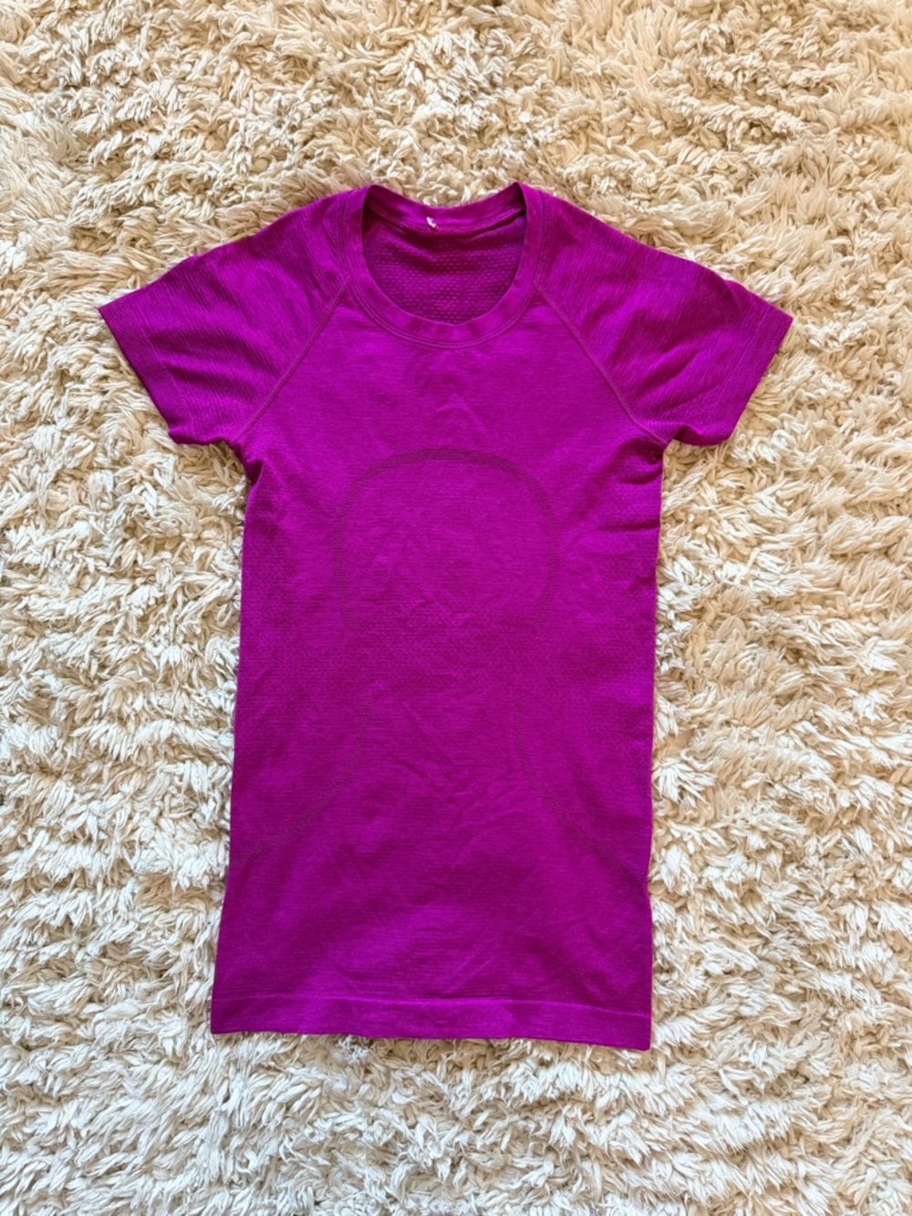 Magenta Purple Highlight Swiftly Tech Short Sleeve *Hip Length Lululemon - Picture 2 of 7